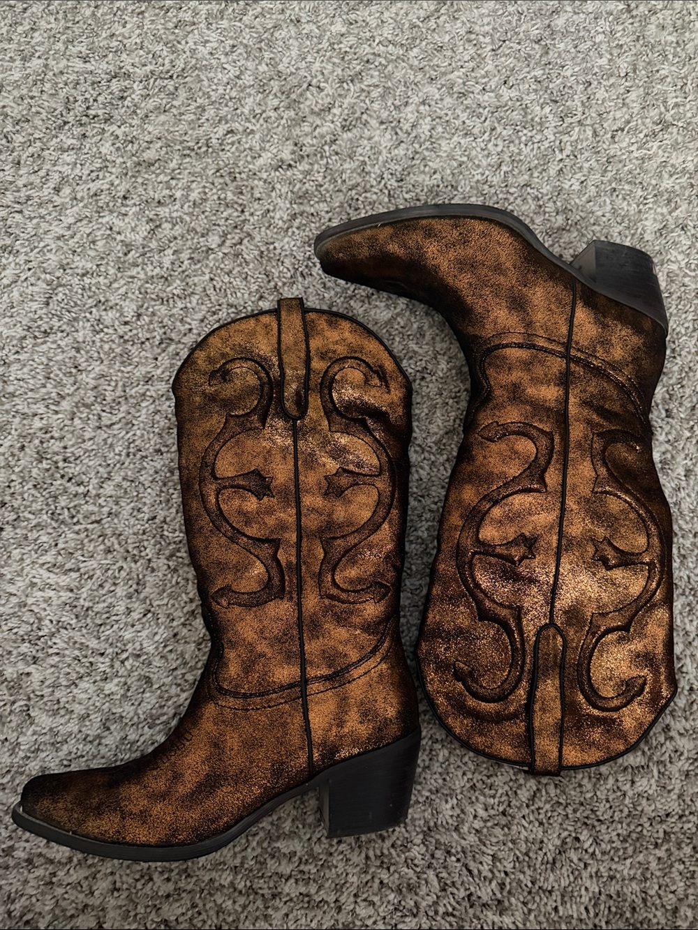 Brown/Gold Metallic Cowgirl Boots. Womens size 8. Low heel. - Picture 2 of 4